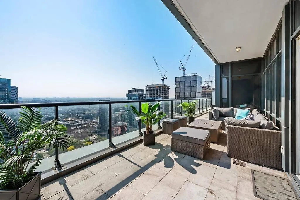 5-Star Panoramic View And Large Terrace By Cn Tower Apartment Toronto 0*,
