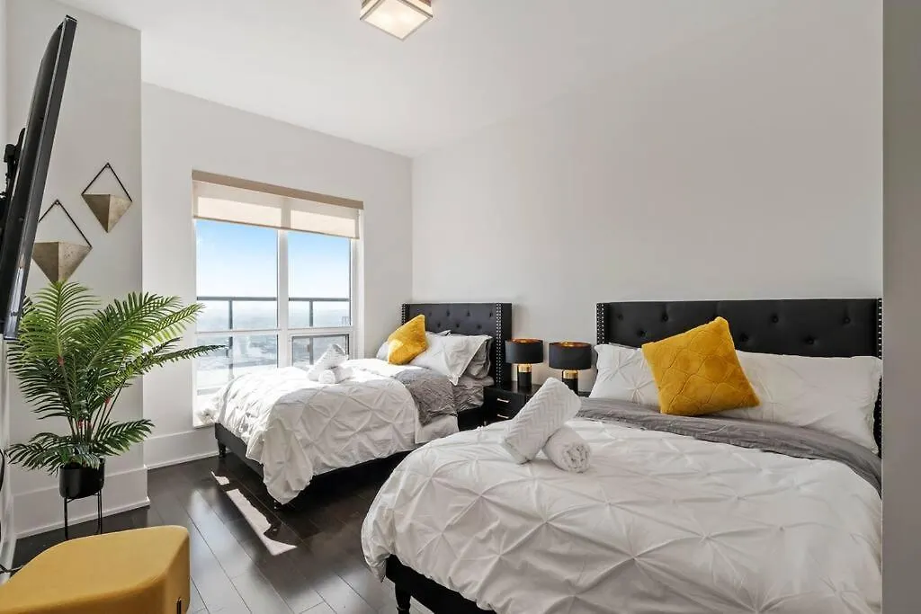 5-Star Panoramic View And Large Terrace By Cn Tower Apartment Toronto