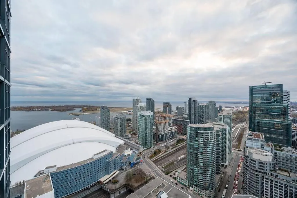 5-Star Panoramic View And Large Terrace By Cn Tower Apartment Toronto