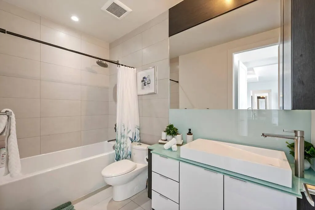 5-Star Panoramic View And Large Terrace By Cn Tower Appartement Toronto 0*,  Canada
