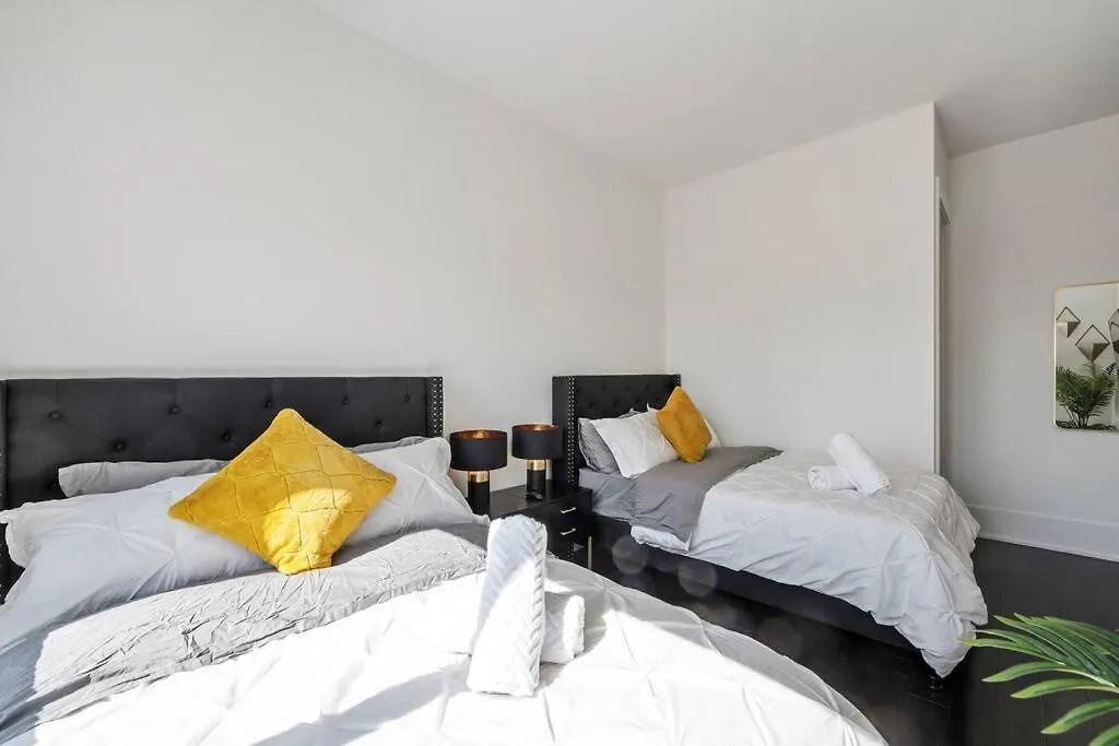 5-Star Panoramic View And Large Terrace By Cn Tower Appartement Toronto 0*,
