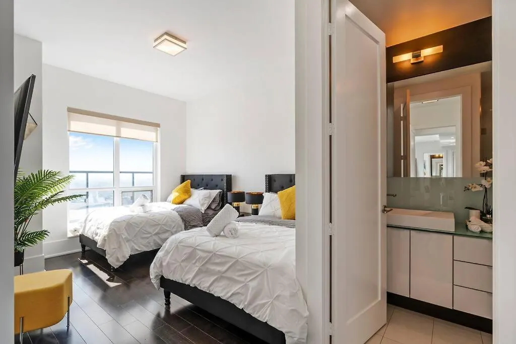 5-Star Panoramic View And Large Terrace By Cn Tower Appartement Toronto